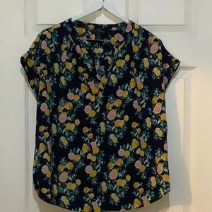 Banana Republic summer top